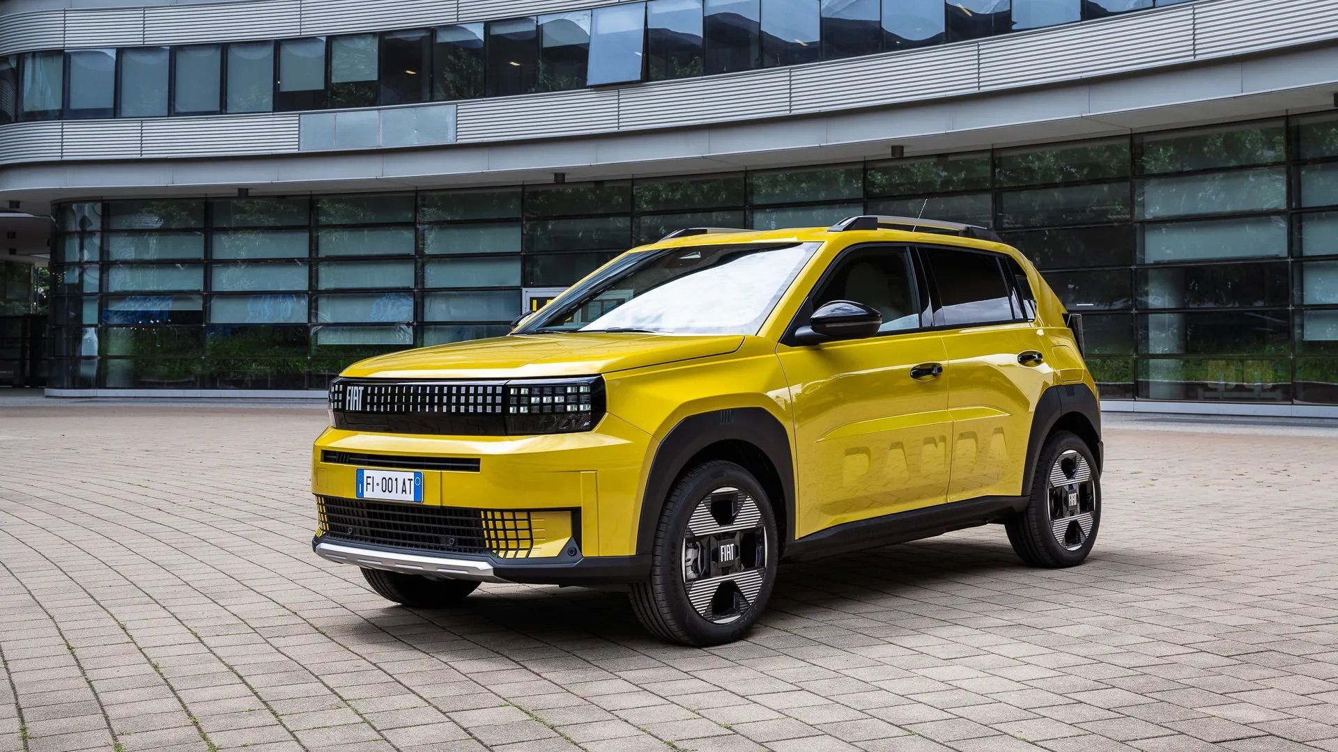 Fiat представив бюджетний електромобіль - фото 1