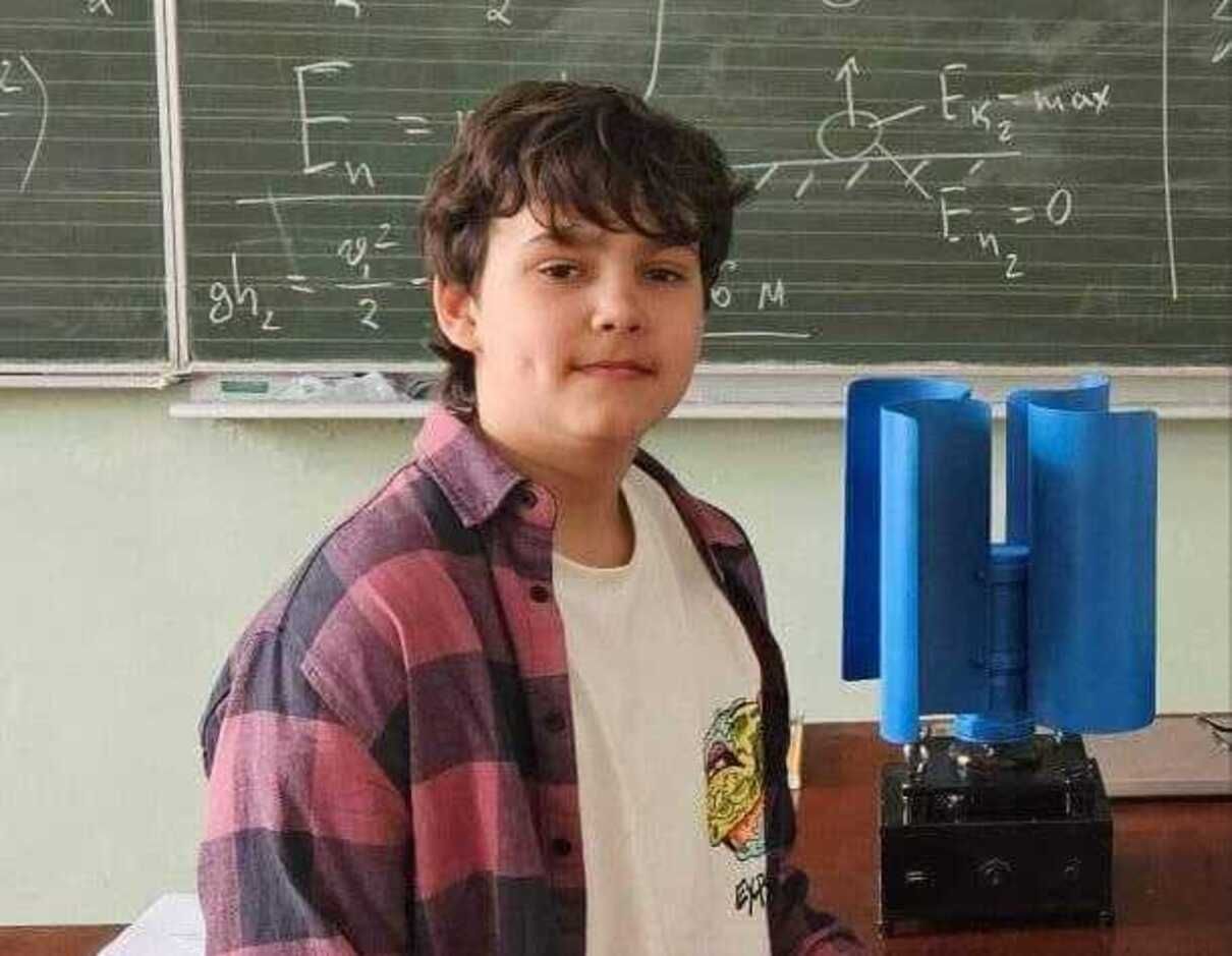 Артем Ясинський - фото 1