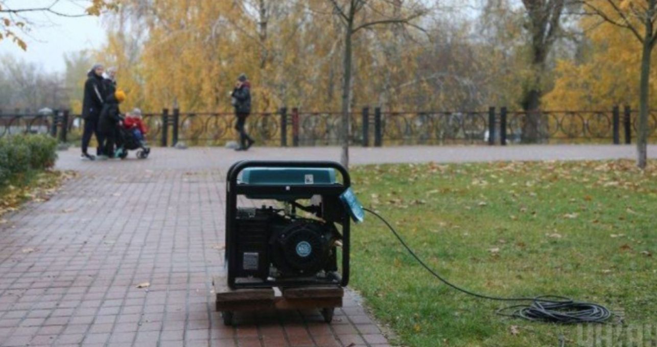 Використання генераторів під час відключень світла: який вплив на суспільство