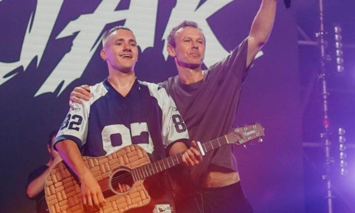 Здивували усіх: Святослав Вакарчук виконав пісню Yaktak "Уночі"