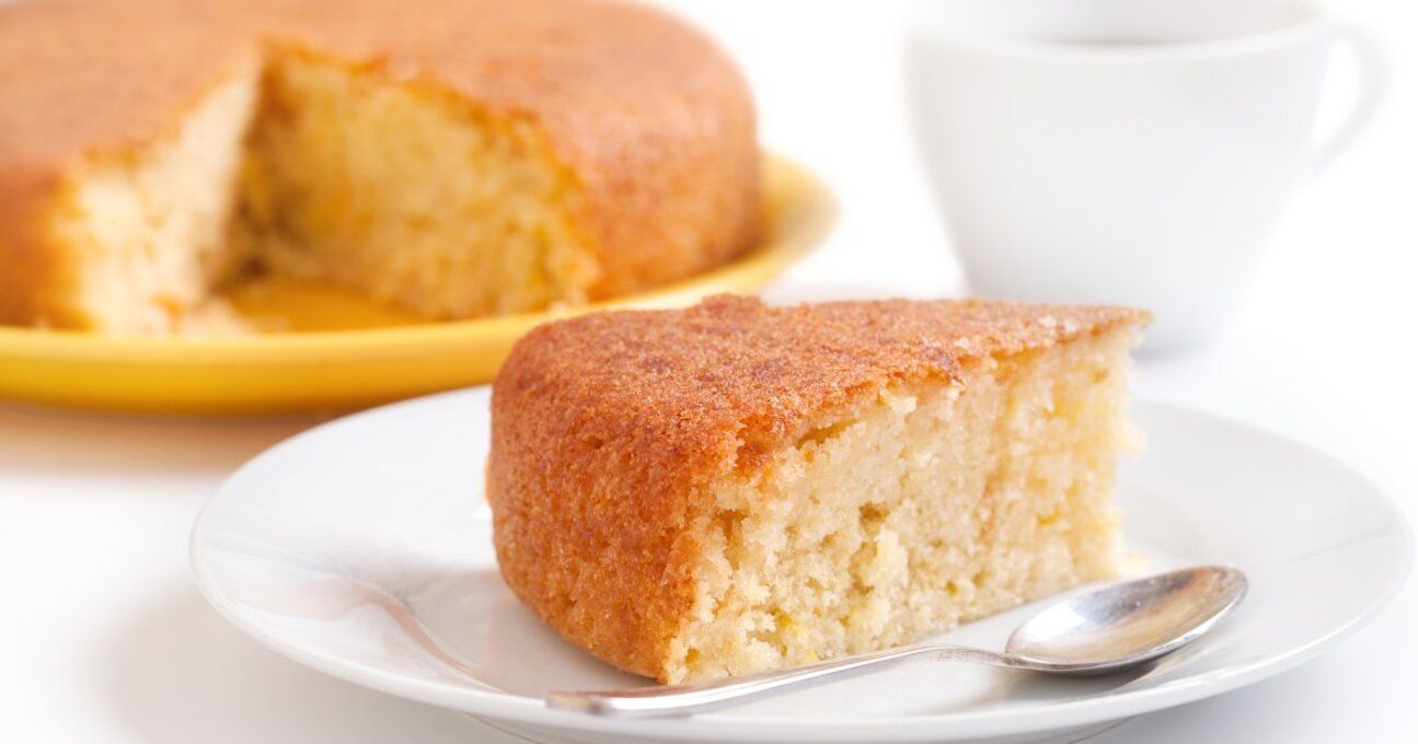 Кокосовий пиріг зі згущеним молоком - фото 1