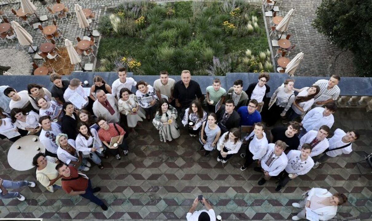 Учні Львова - фото 1