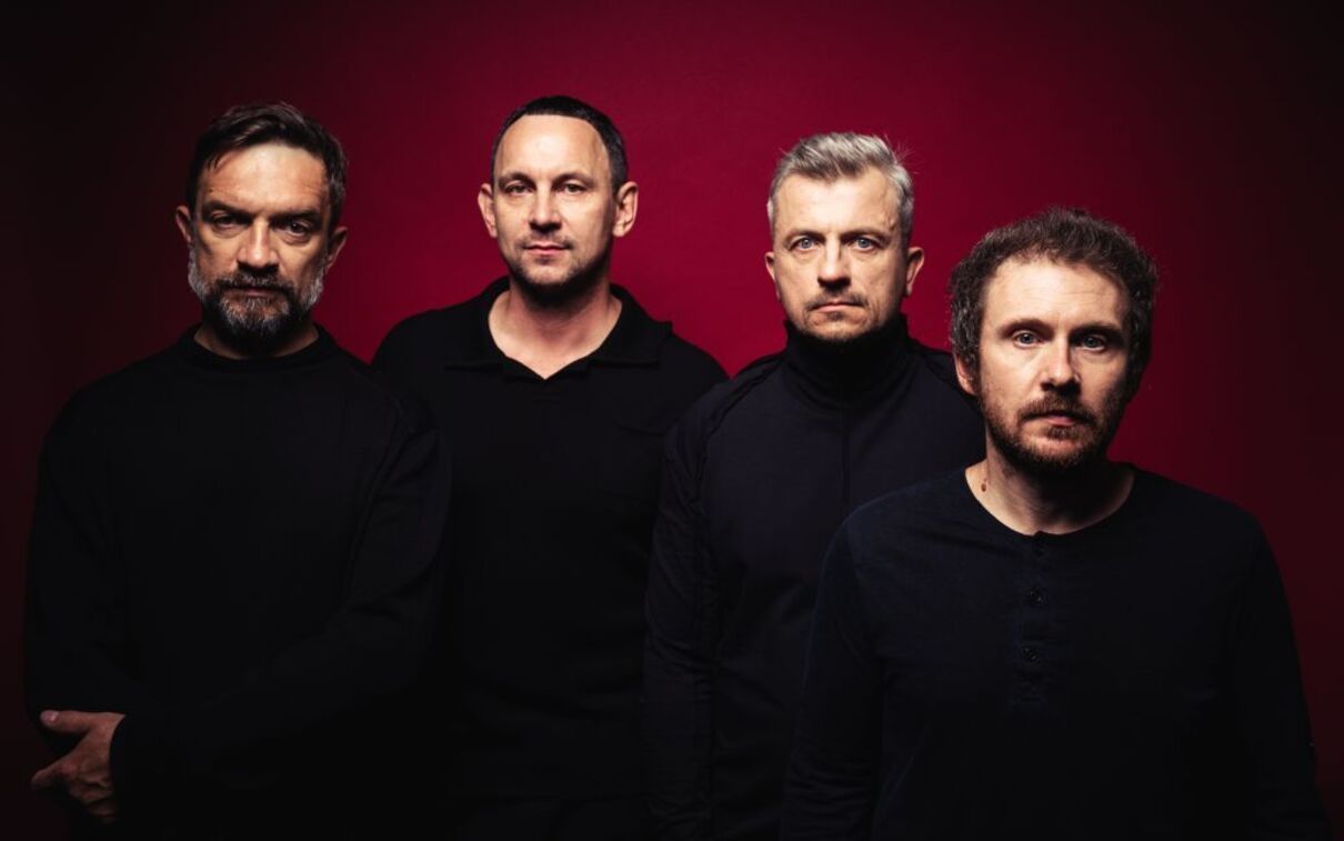 Гурт "Друга Ріка" переспівав хіт Назарія Яремчука "Запроси мене у сни"