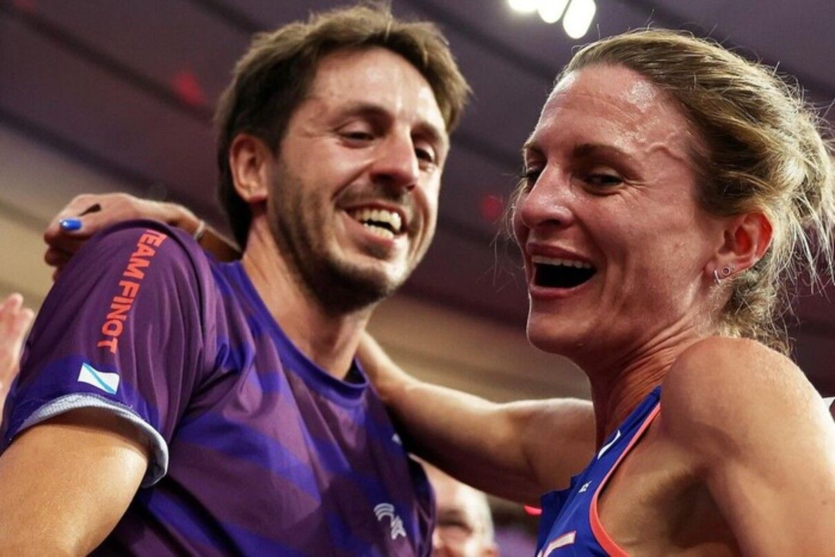 Французька легкоатлетка з нареченим - фото 1