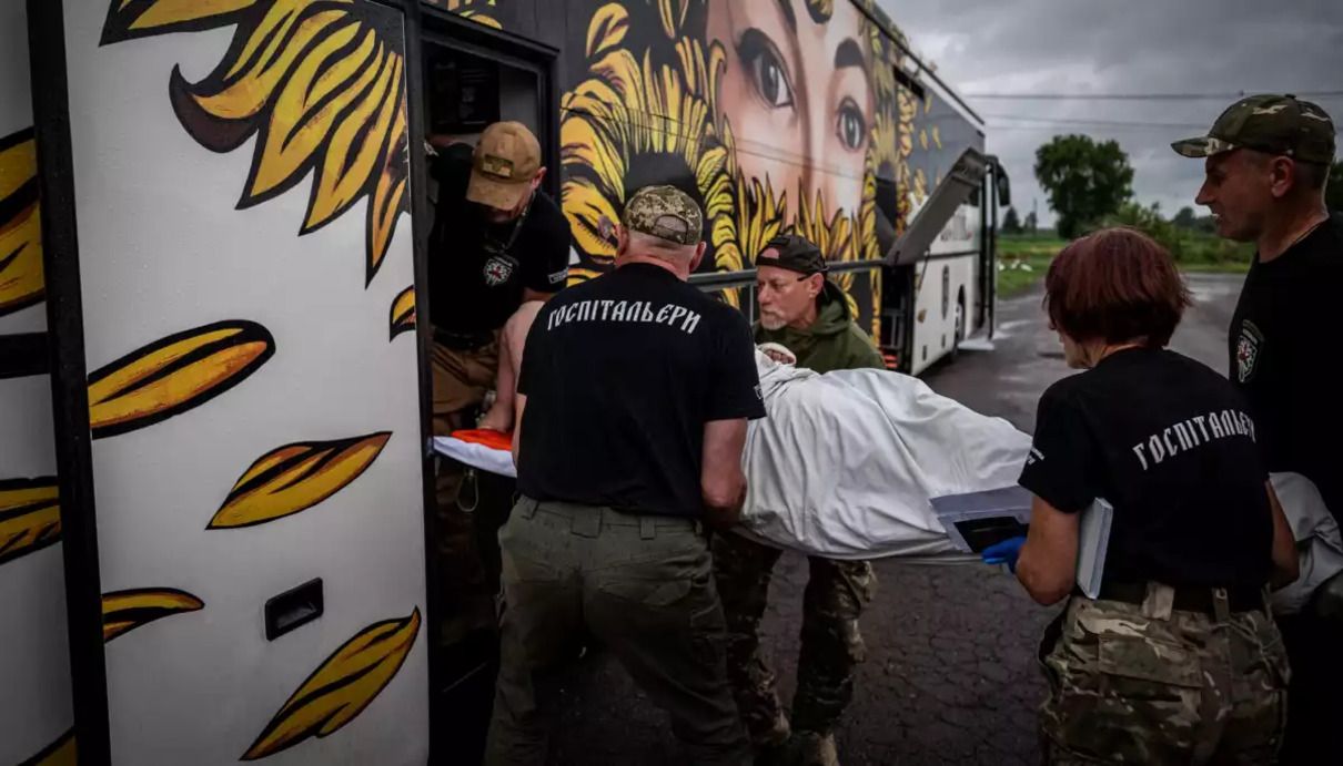 В Австралії відеосюжет про українських медиків-волонтерів отримав нагороду Kennedy Awards