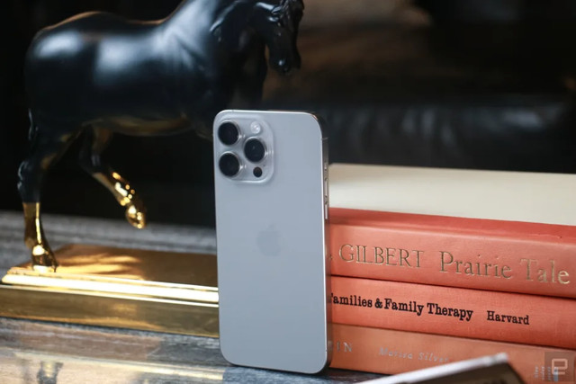 Чого очікувати від презентації Apple: якими можуть бути майбутні iPhone 16 - фото 544840