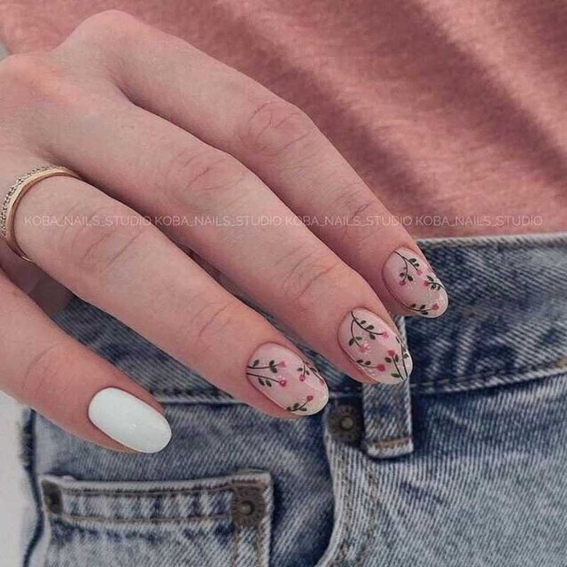 Святковий манікюр на 1 вересня: цікаві ідеї для старшокласниць - фото 545001