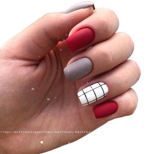 Святковий манікюр на 1 вересня: цікаві ідеї для старшокласниць - фото 545013