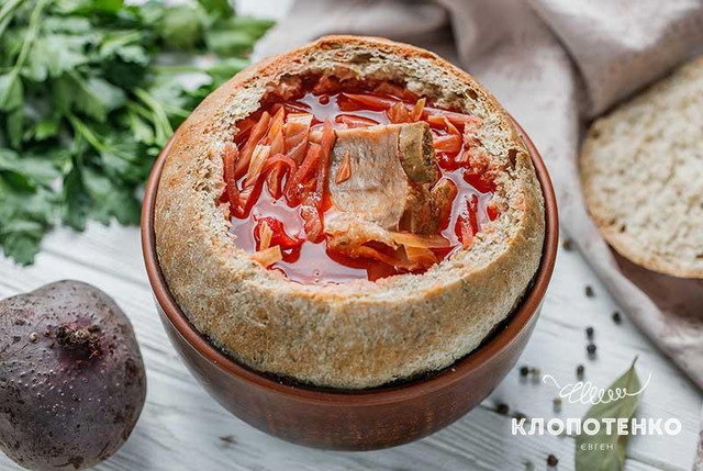 Затишок у вашій тарілці: найкращі рецепти українського борщу - фото 545950