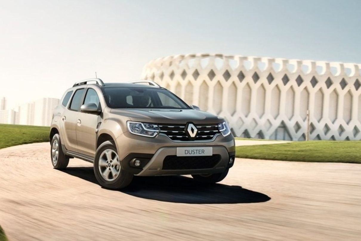 RENAULT Duster - фото 1