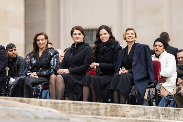 Олена Зеленська зустрілася із Папою Римським - фото 548780