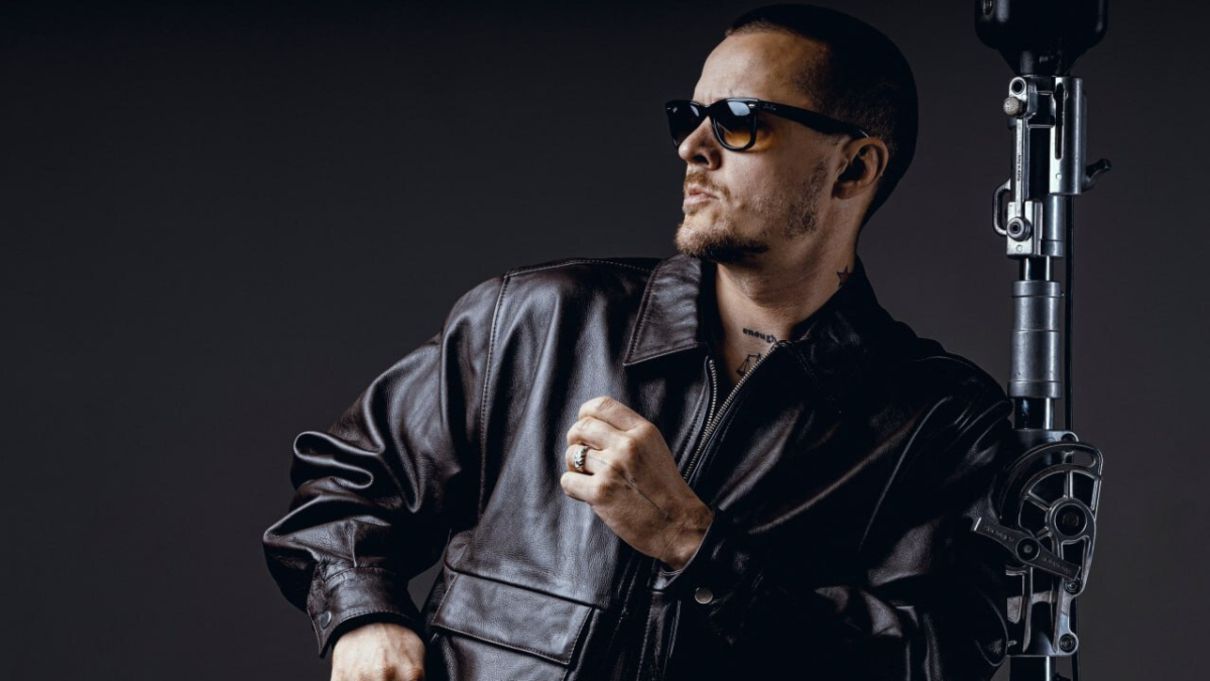 Про внутрішню боротьбу: O.TORVALD презентував нову пісню "Косяк"