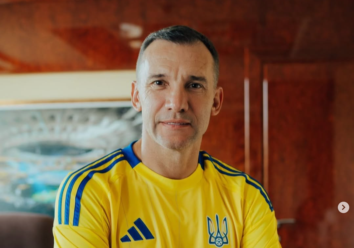 Андрій Шевченко привіз до України "Золотий м'яч" - фото 1