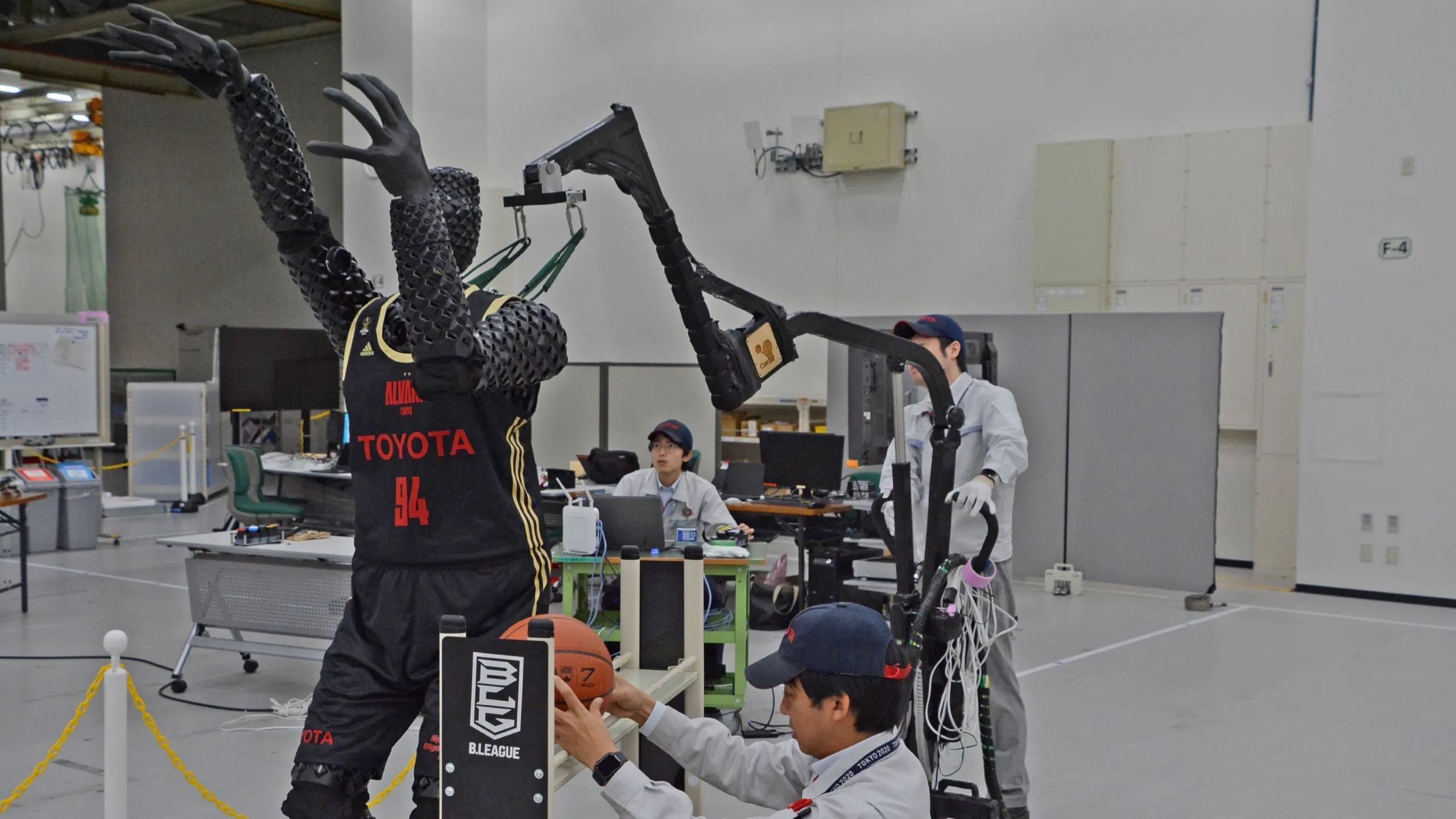 Робот зробив найдовший кидок - фото 1