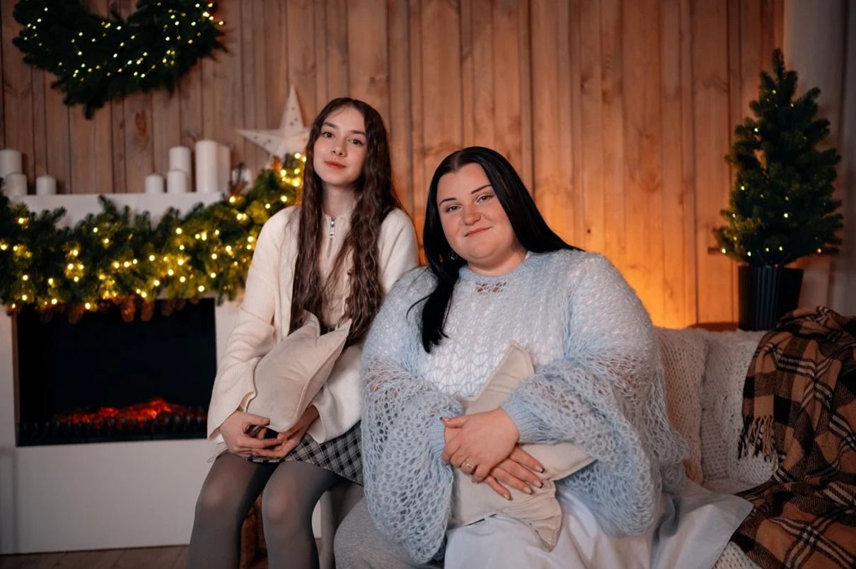 Неймовірний дует: VLADA K та alyona alyona презентували трек "Загадаю"