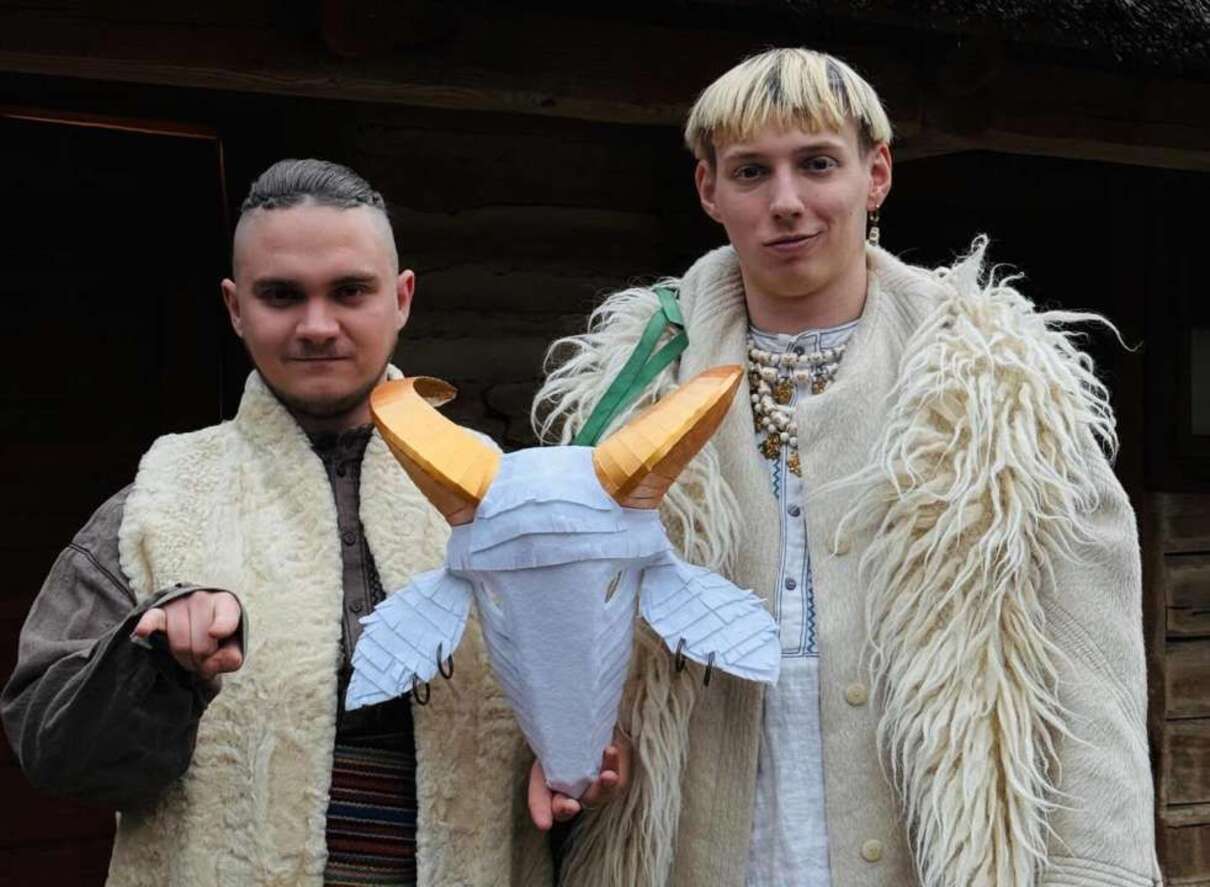 Галицько-донбаський гурт Nazva презентував кліп на маланкову пісню "Аби ти скис"