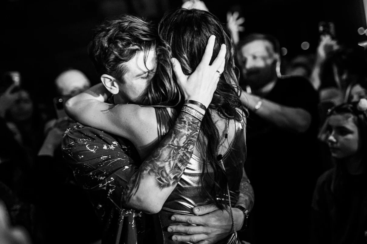 Українська співачка MamaRika розчулила піснею про кохання "Колишня"