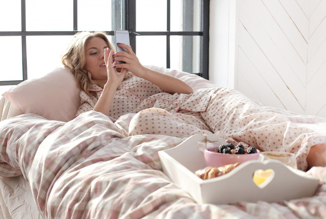 У мережі в захваті від жінки, яка розповіла, як зігрітись за копійки - фото 550325