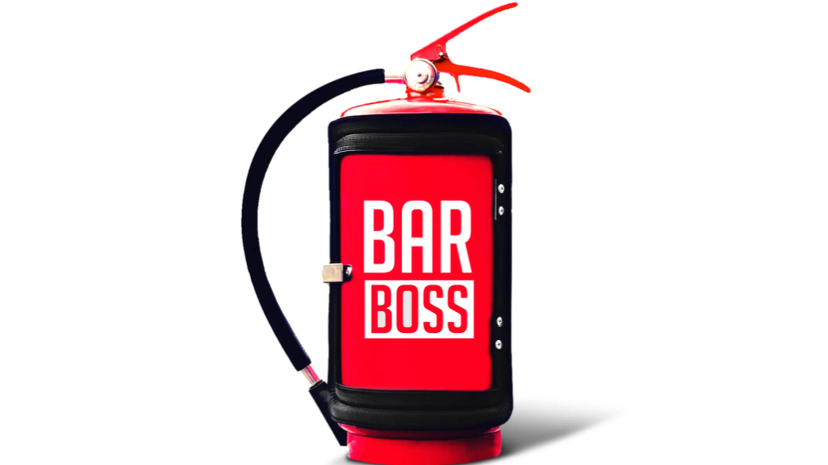 Міні-бар з вогнегасника: стильний подарунок із несподіваним змістом