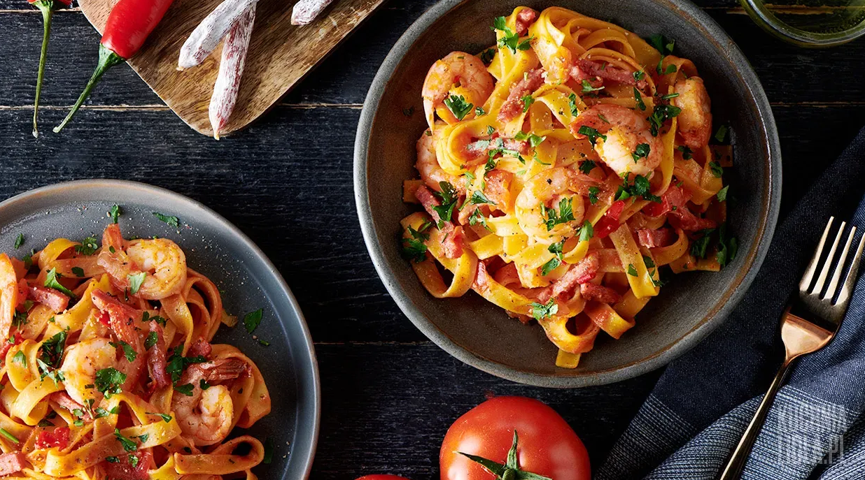 Цікавий та простий рецепт: паста з ковбасою від Ектора Хіменеса-Браво