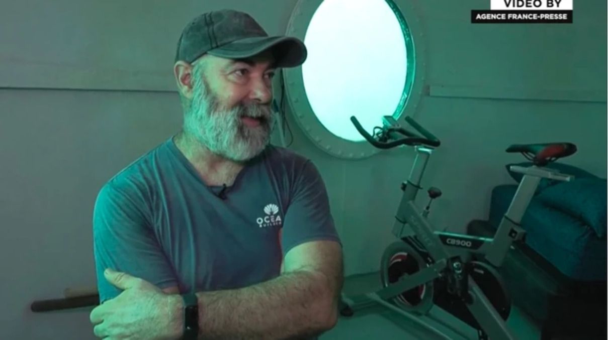 Встановив світовий рекорд: німець прожив під водою 120 днів