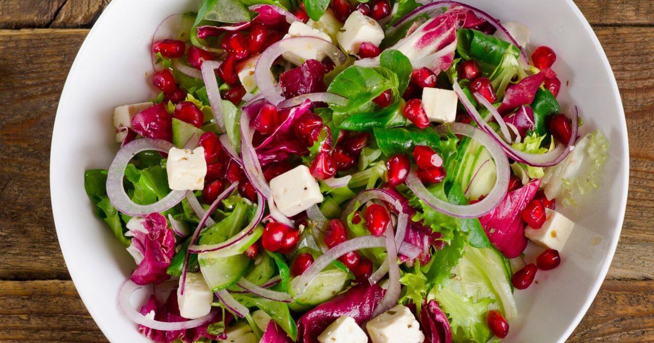 Салат з гранатом - фото 1