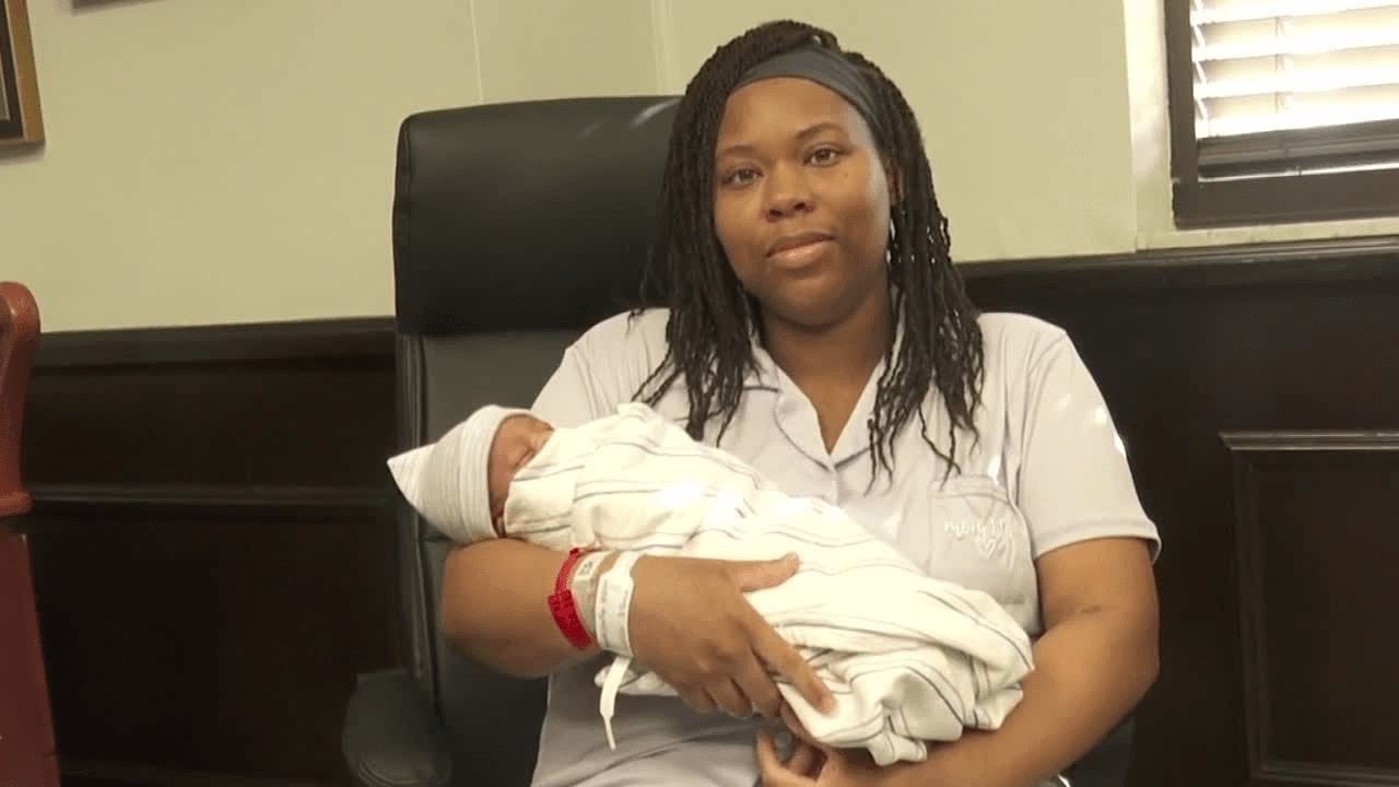 Шані Беннетт із сином Далласом - фото 1