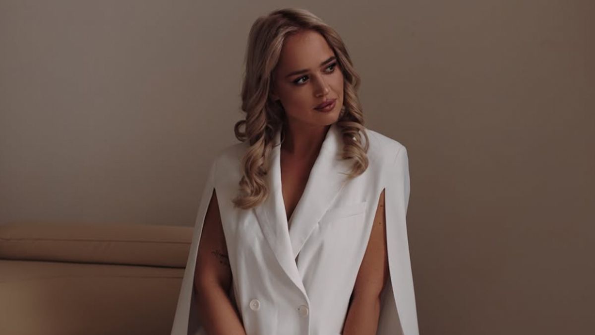 Після розриву з Тереном: переможниця "Холостяк 13" заінтригувала новими стосунками