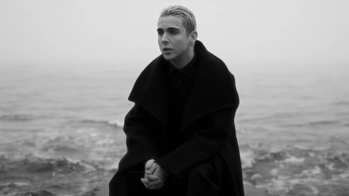 Чуттєва робота про болюче кохання: MELOVIN презентував кліп до пісні "Твоя вина"