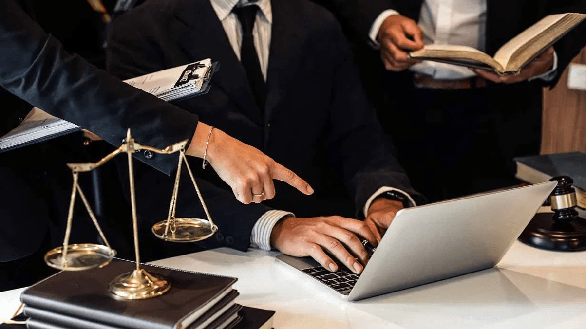 Як захистити свої права: покрокова інструкція