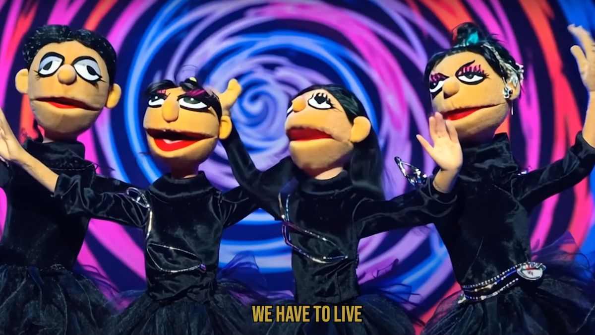 Маніфест проти байдужості: Dakh Daughters випустили сатиричну пісню "Pandora’s box"