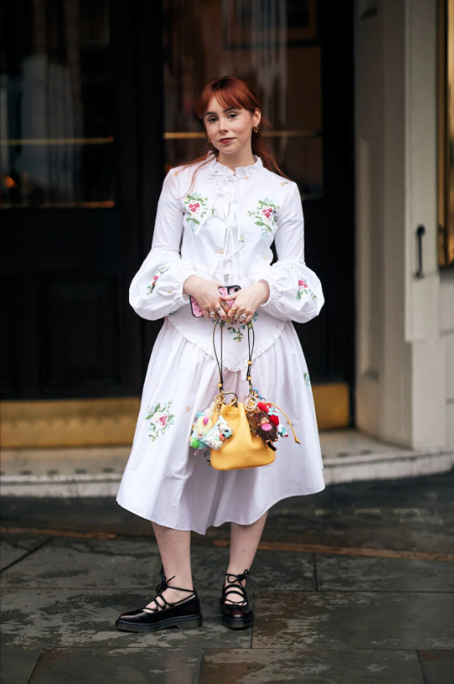 Тренд весни - квіткові принти - фото 552928