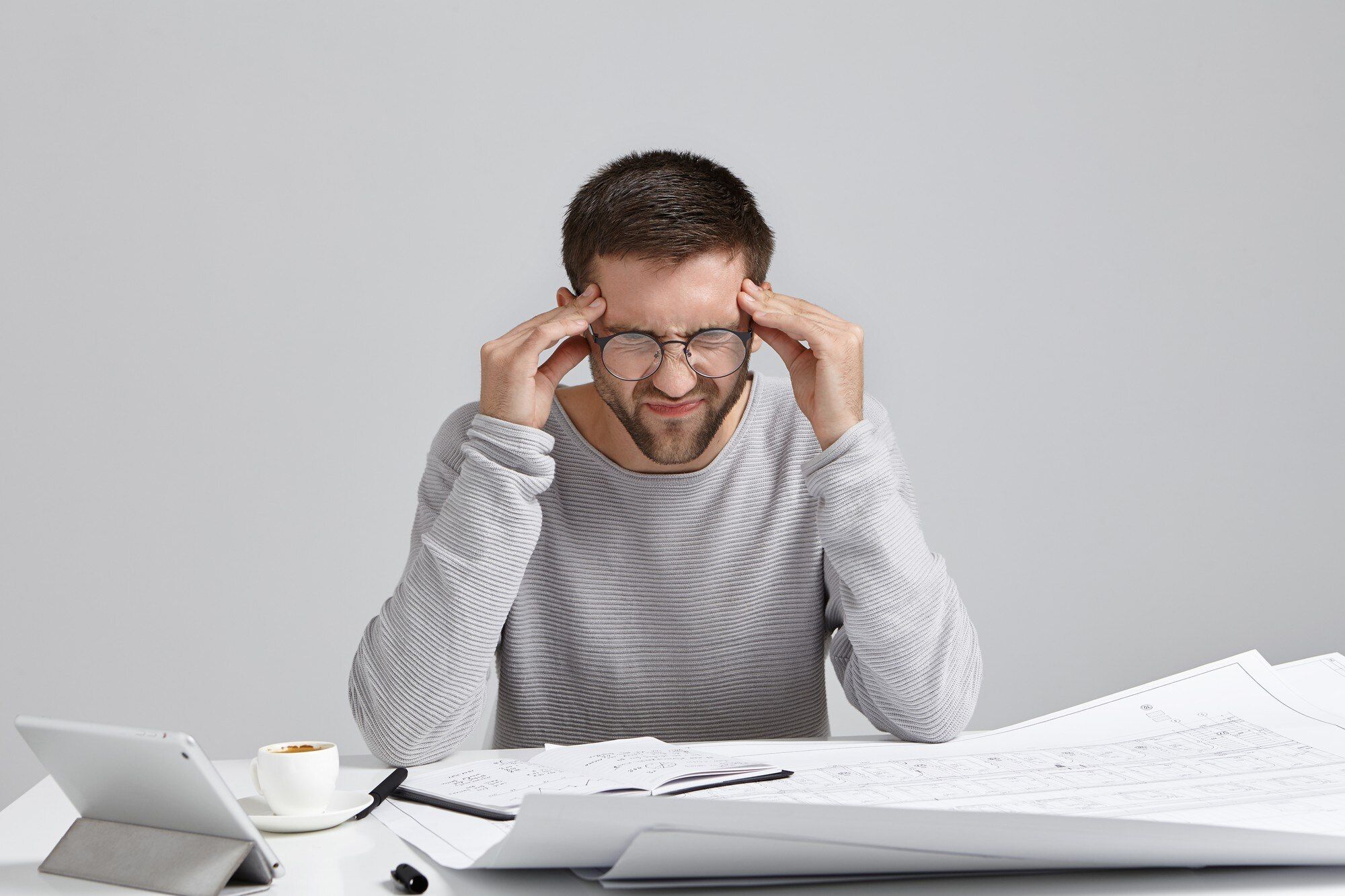 Усе валитиметься з рук: три знаки Зодіаку, яким не можна братись до важливих справ