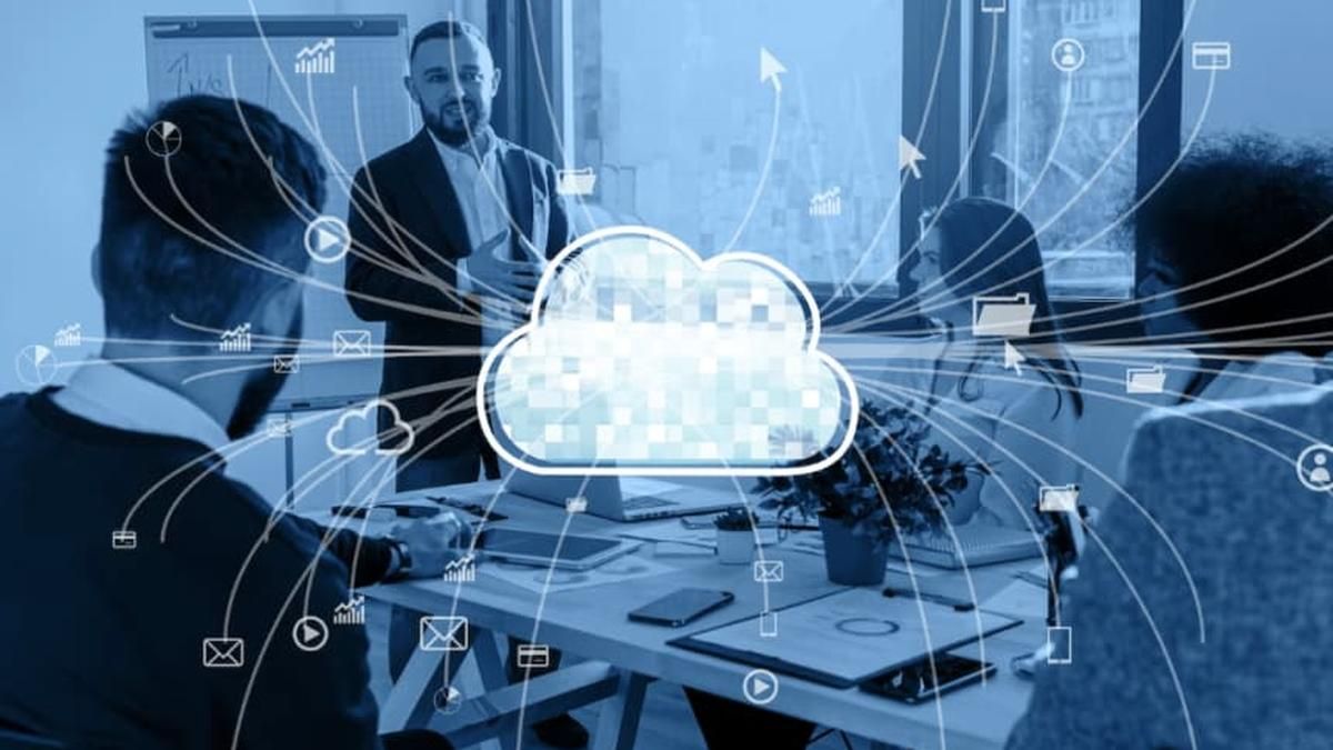 Приватна та публічна хмара:  який хмарний сервіс обрати для вашого бізнесу? - фото 1