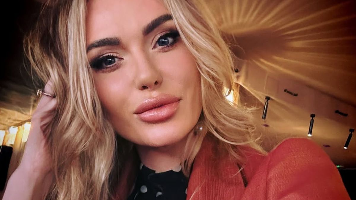 Слава Камінська чесно відповіла, чи планує повертатися в Україну з-за кордону