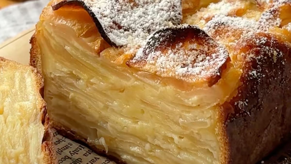 Простий рецепт, що підкорив мережу: готуємо запашний яблучний хлібчик