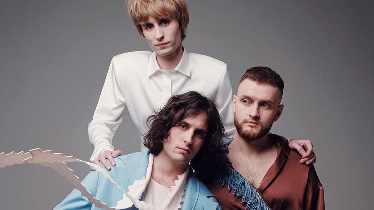 Наші серця сповнені болю, – Ziferblat присвятили виступ жертвам російського удару