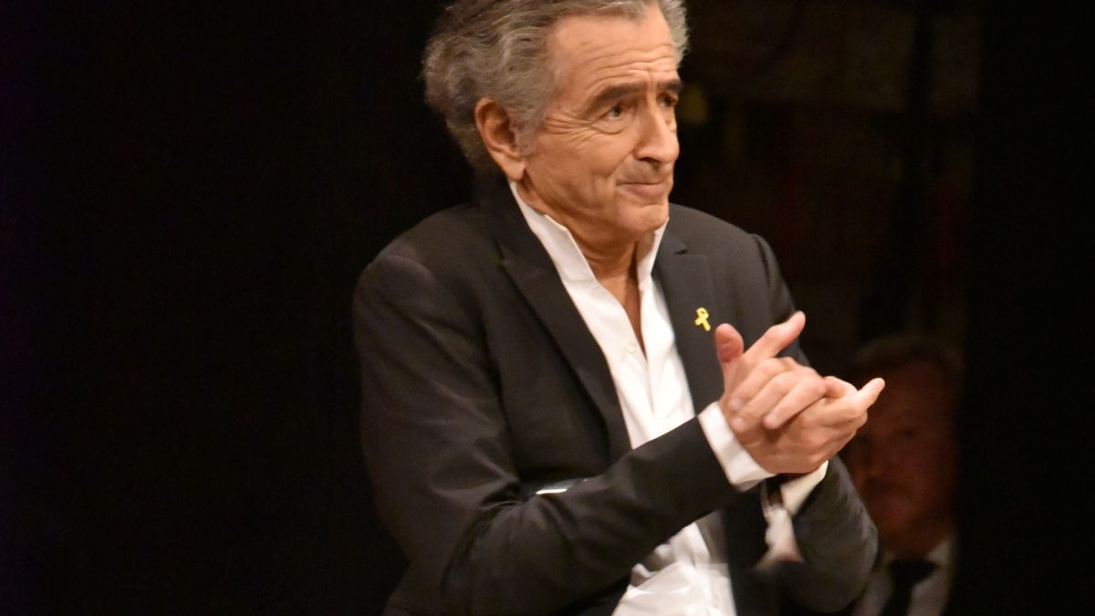 Французький режисер Леві підтримав Україну й відреагував на ракетний удар по Сумах