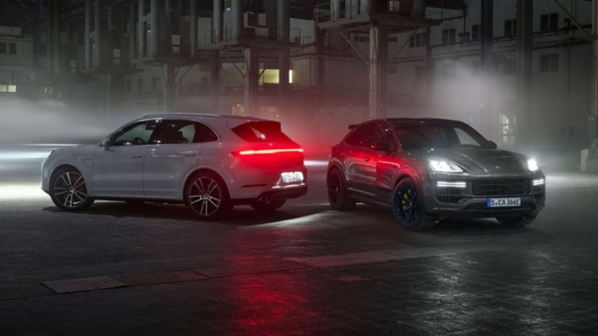 Порівняння Porsche Cayenne та Cayenne E-Hybrid: яку модель обрати?