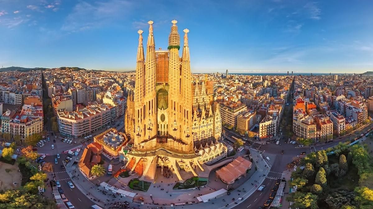 ТОП-7 головних пам’яток Барселони, які варто побачити