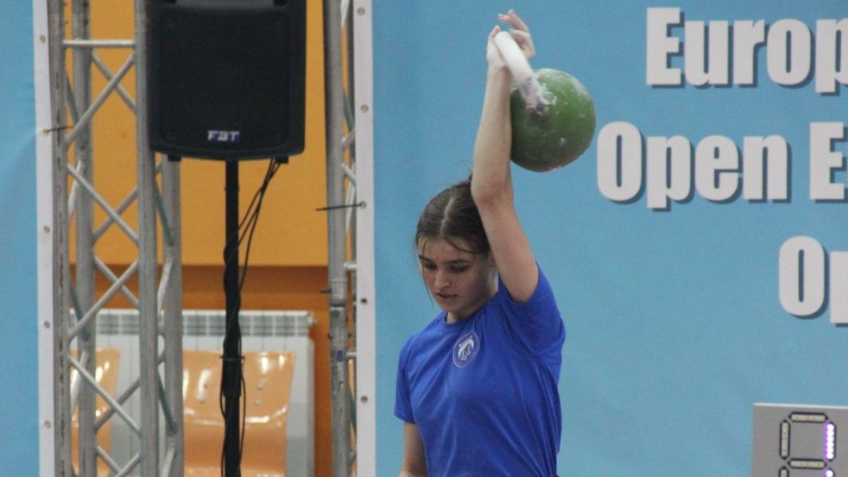 Україна привезла 120 медалей з чемпіонату Європи з гирьового спорту