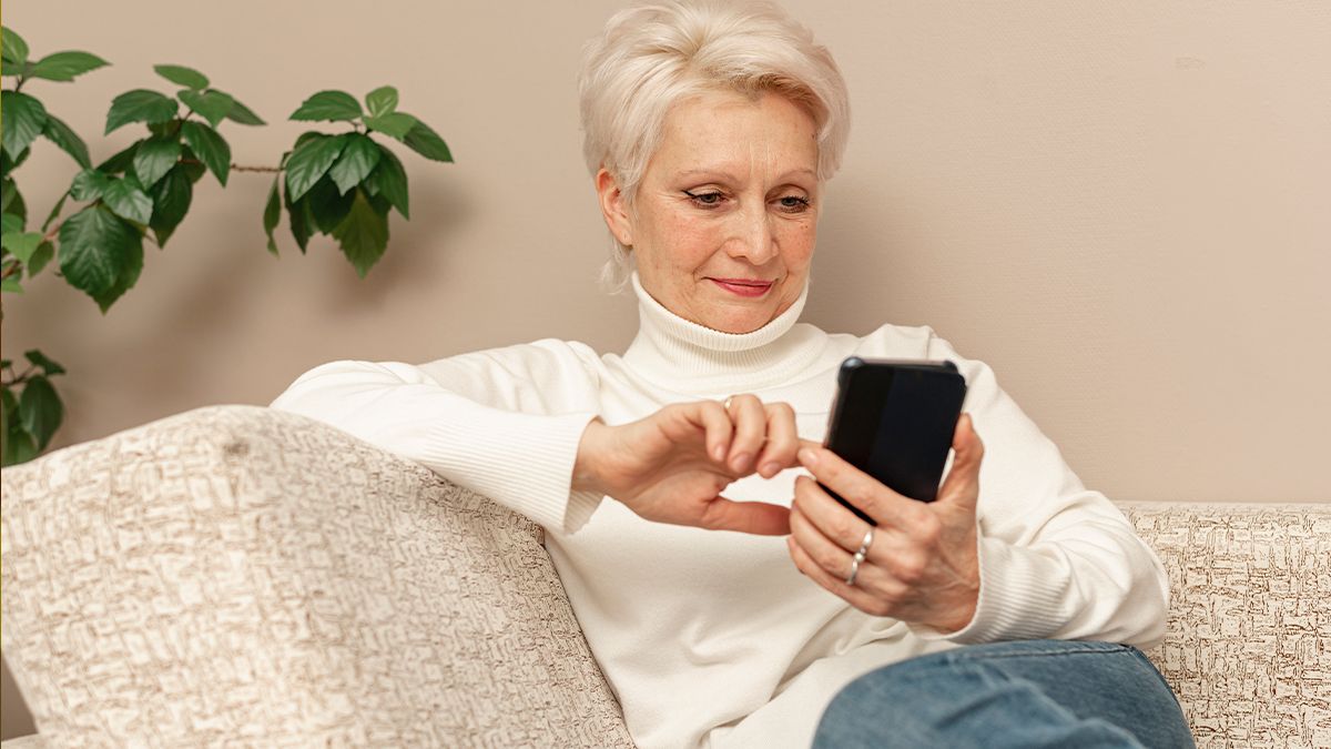 Учені виявили несподівану користь від соціальних мереж: яку та для кого