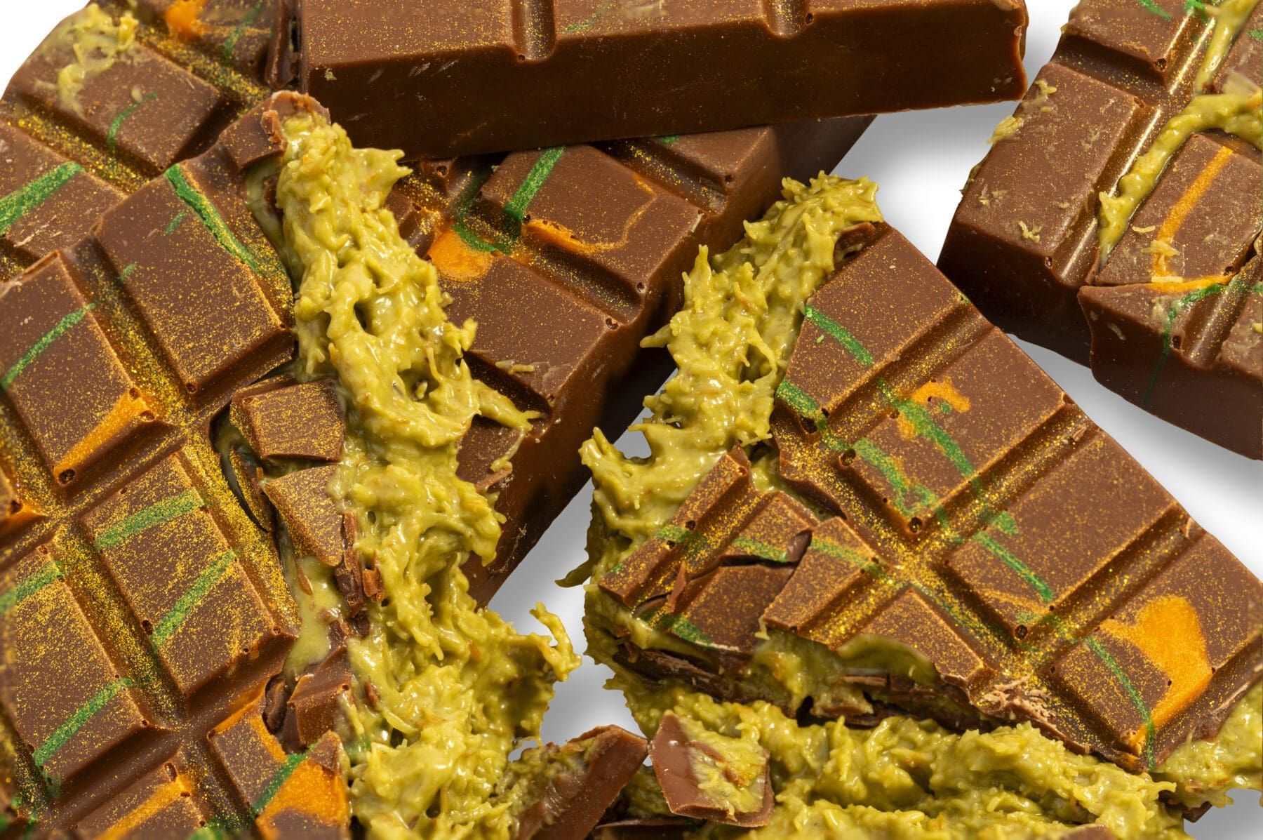 Вірусний дубайський шоколад спричинив глобальний дефіцит фісташок