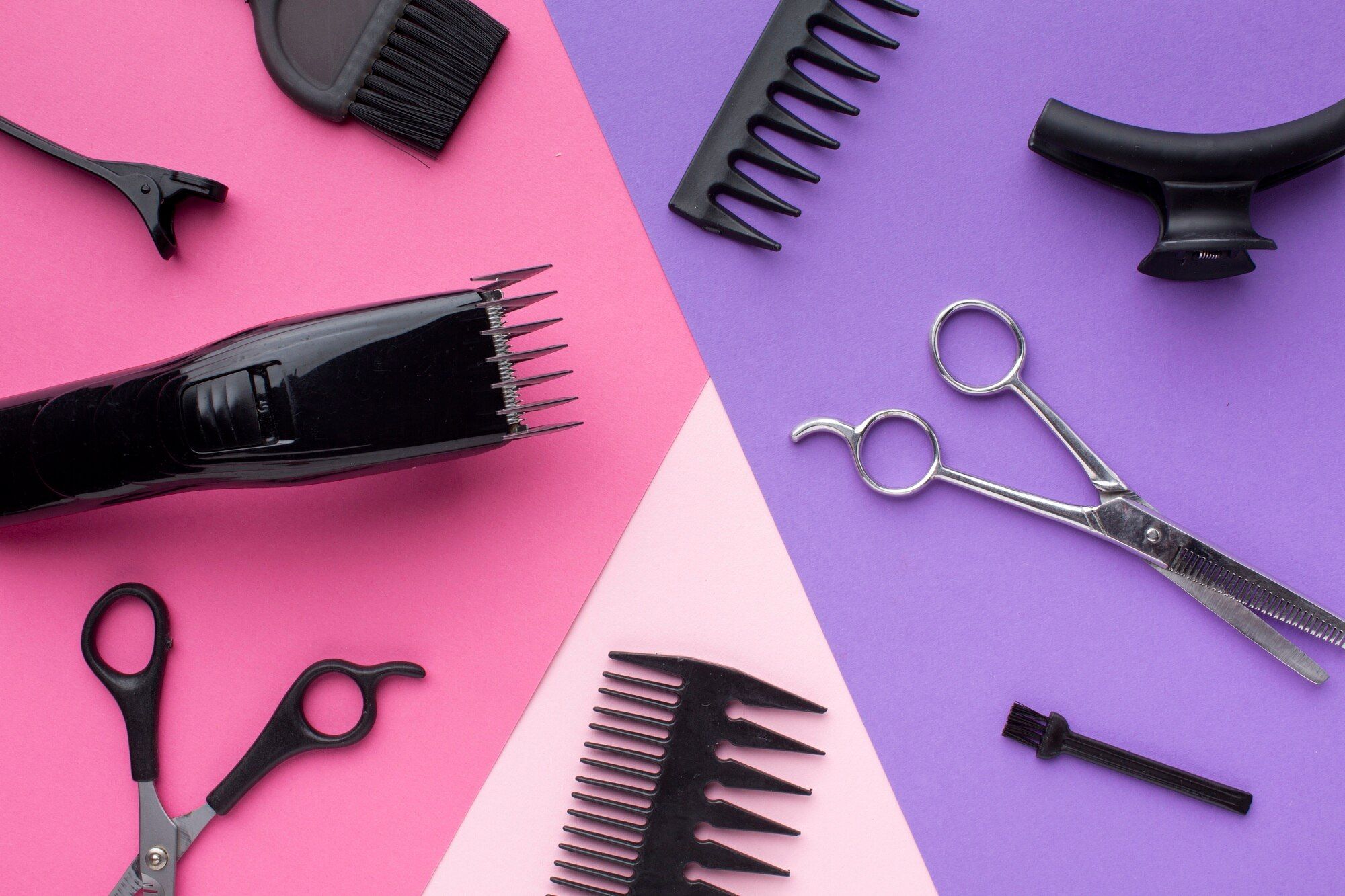 Місячний календар стрижок на травень 2025 – дні, коли стригти волосся