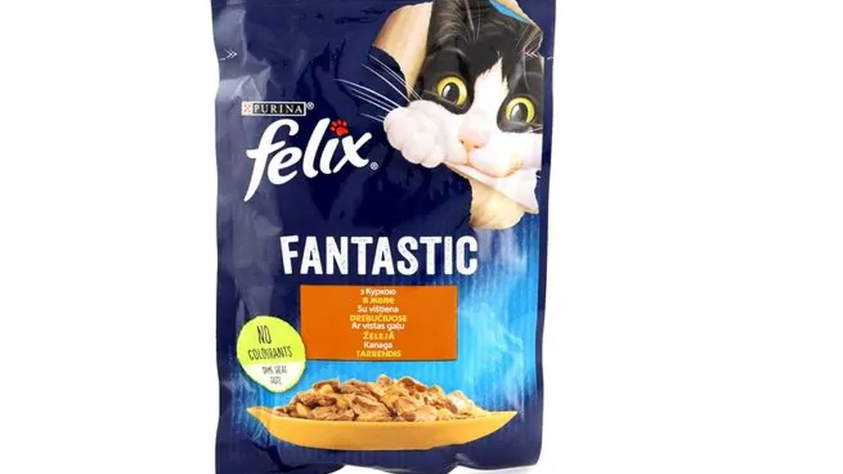 Вологий корм для котів та собак: як зробити правильний вибір