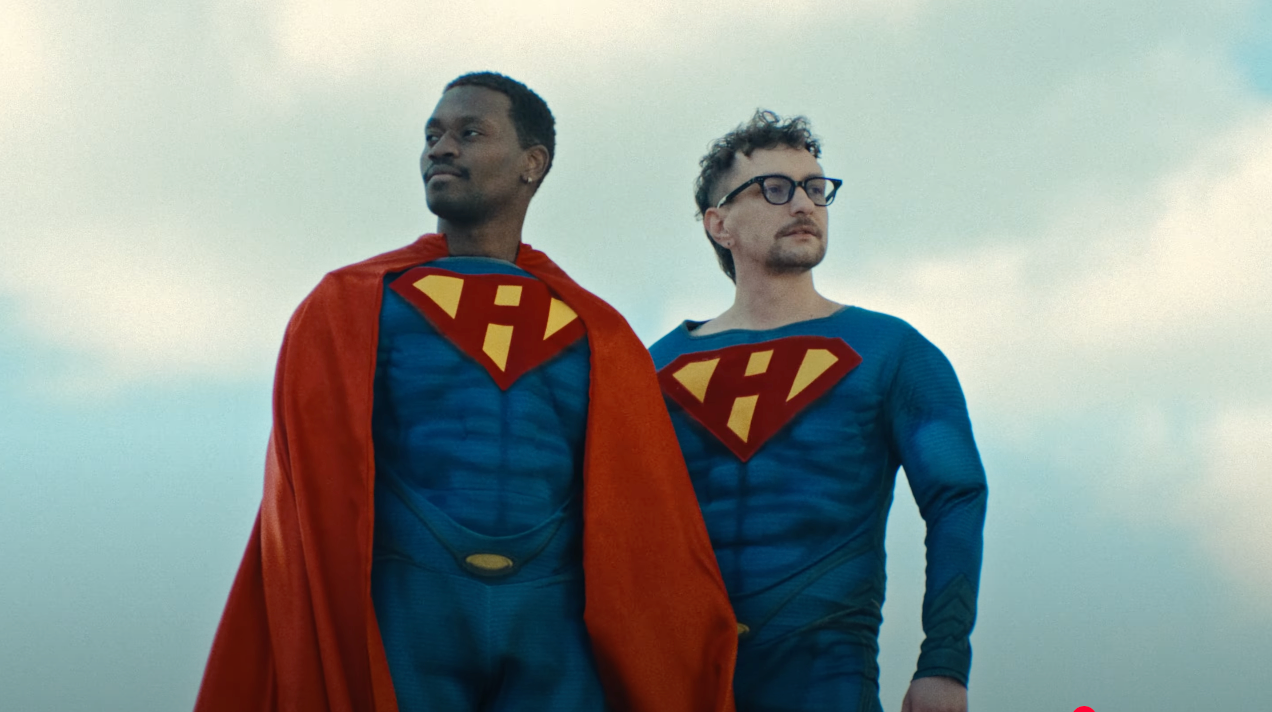 TVORCHI перетворилися на суперменів та заспівали про надію на краще