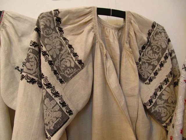 Вишиванка Сумської області- фото 556126