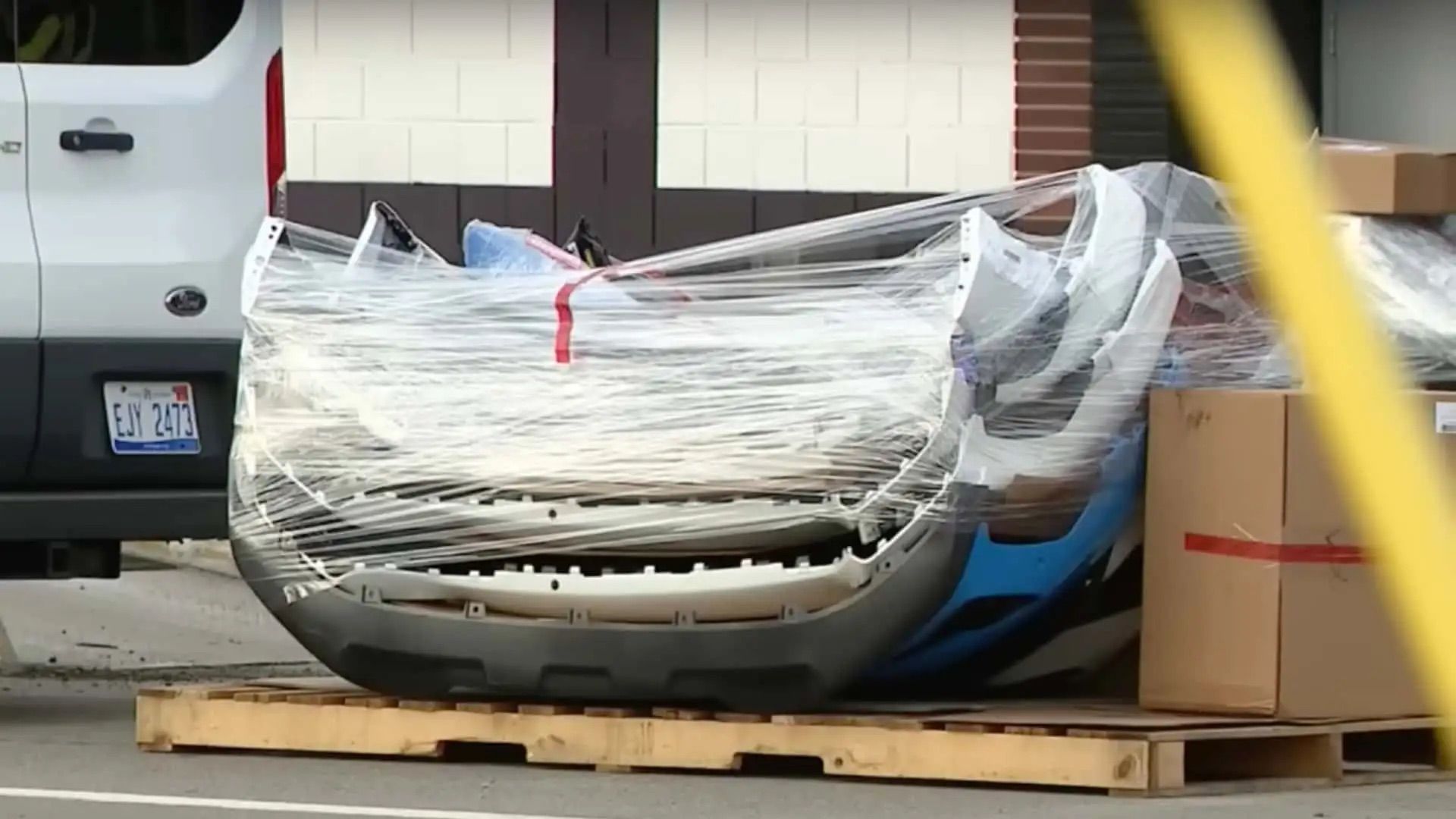 У це складно повірити, але працівник Ford вкрав з заводу запчастин на мільйони доларів