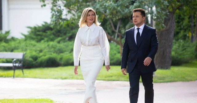 Образ подружжя Зеленських на День Незалежності України 2021 року - фото 556494