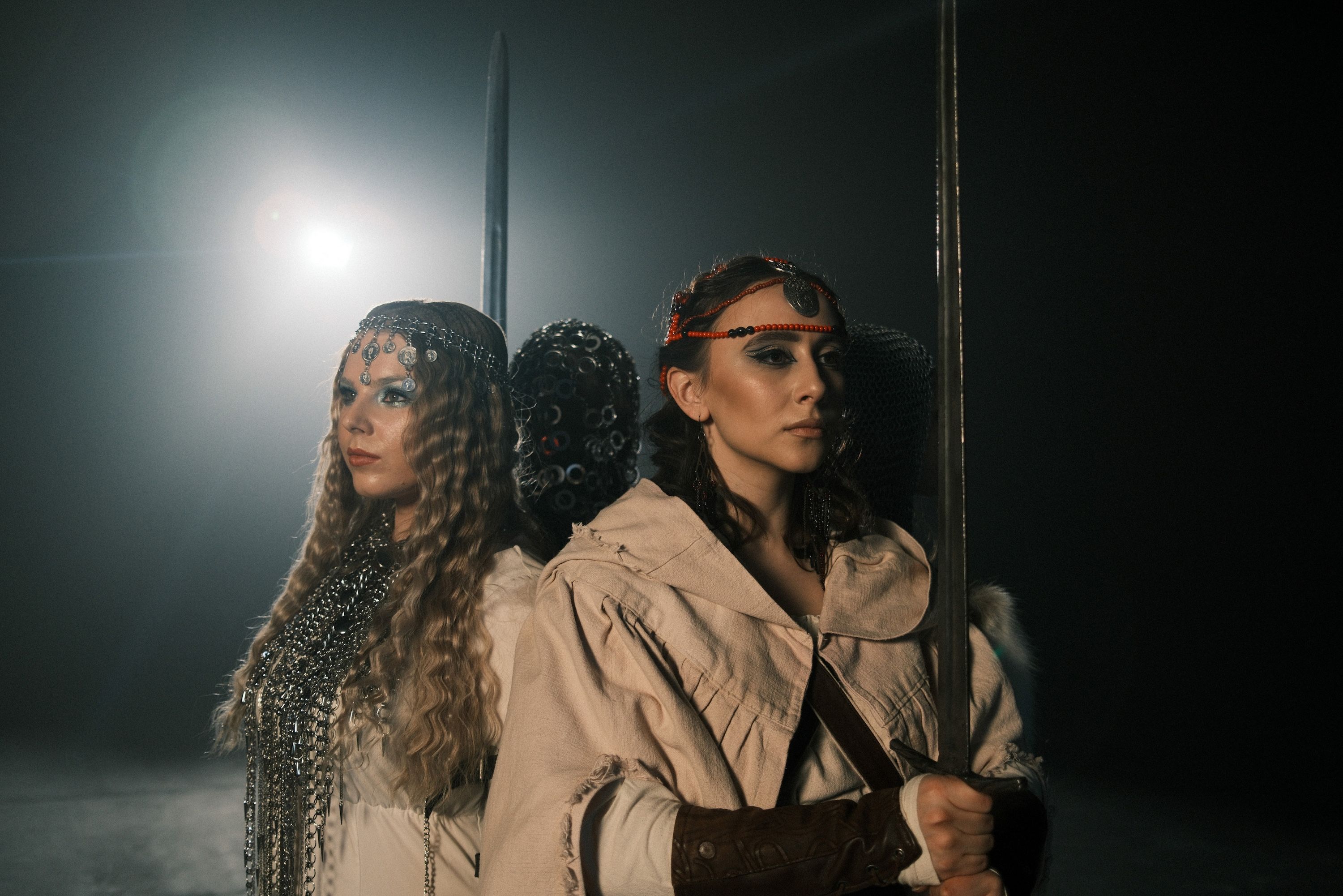 YAGODY показали кліп "БрамаЯ": візуальну притчу про боротьбу, світло та силу єдності